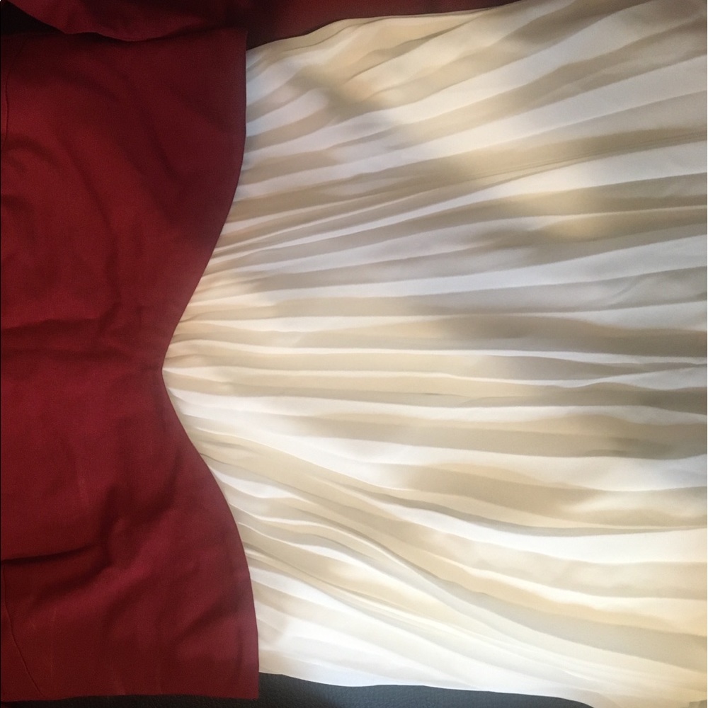 Babaton White Mini Skirt pleated